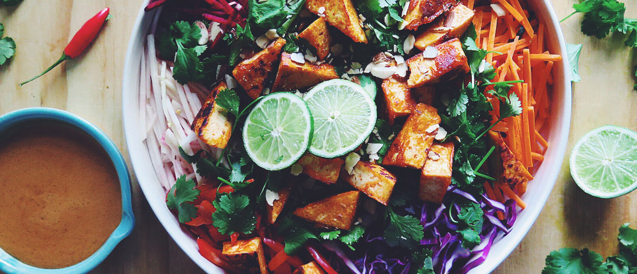 Chilli tofu salad