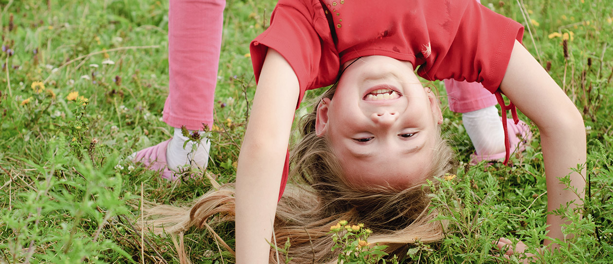 Raising happy kids 1260x542