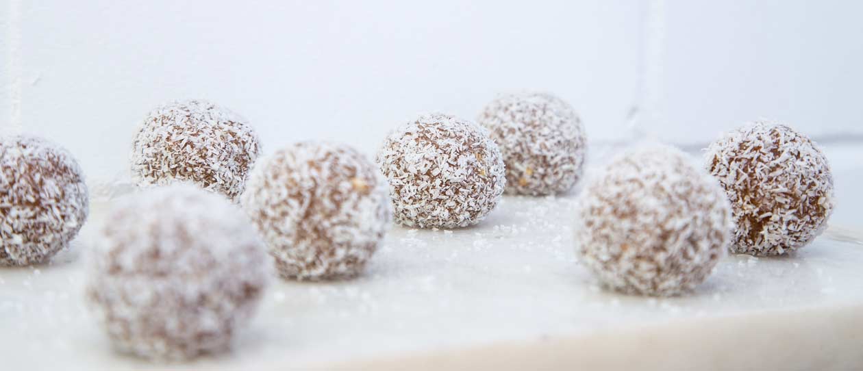 Caramel coconut crunch balls