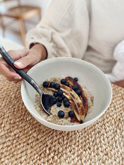 Banana and blueberry porridge